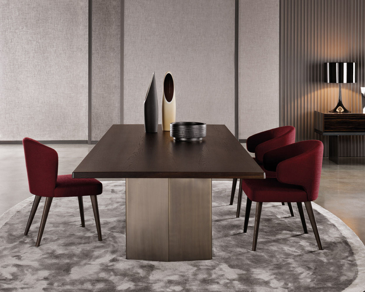 Leslie Dining Table