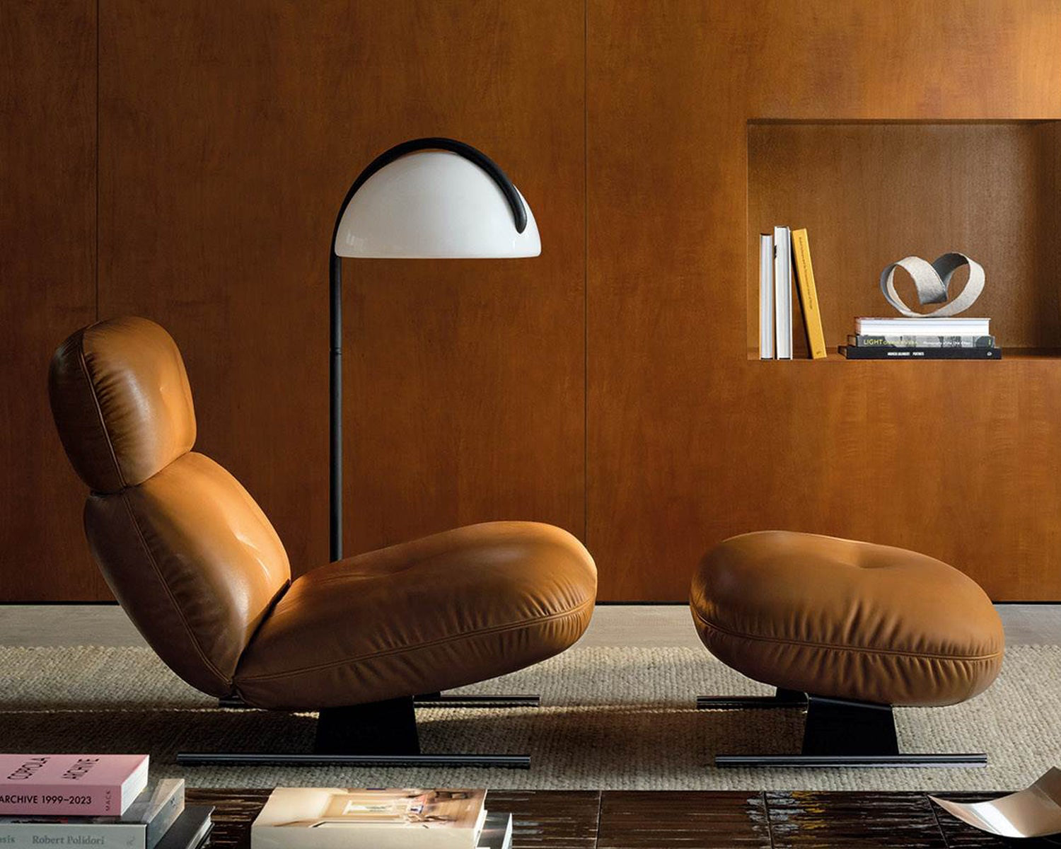 Solenne Lounge Chair